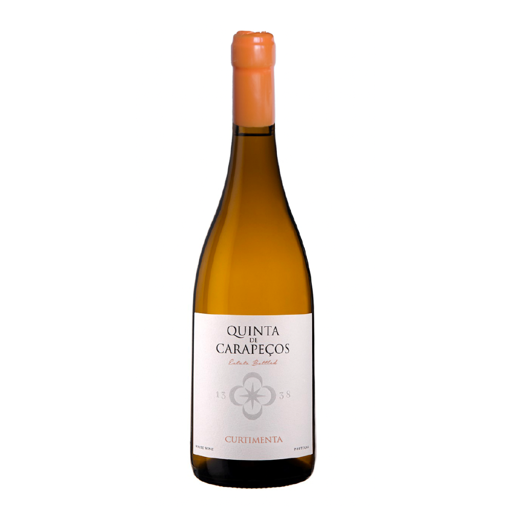 Orange colour due to the
contact of the wine with the skin for 5
days. Intense in the nose with notes of well matured dry fruits. Harmonious in the mouth, dry, with a good acidity that brings a long and pleasant end.