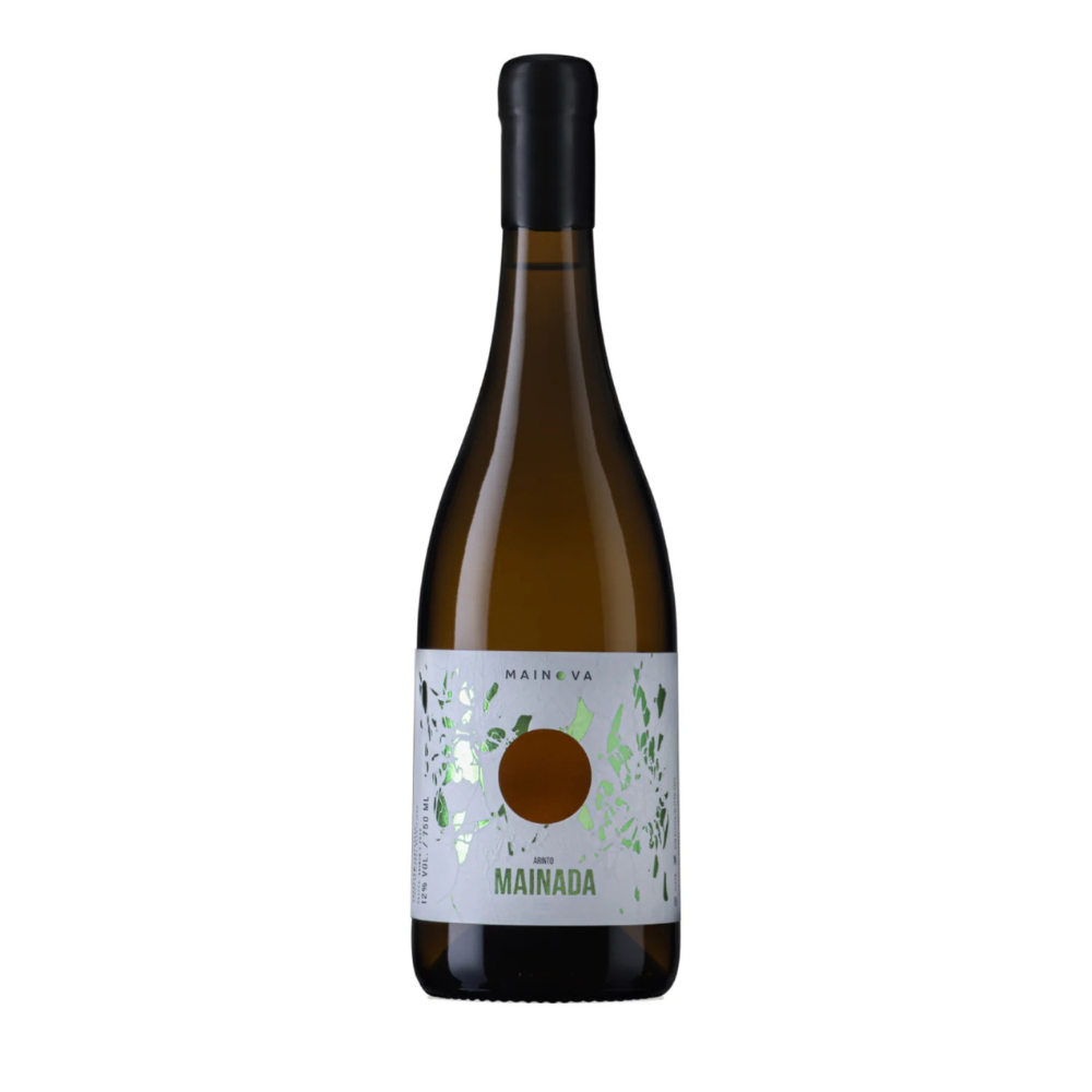 This has subtle citrus notes on the nose including lime and lemon blossom. On the palate it's fresh, with good acidity and mouthfeel with lime and lemon flavours.&nbsp;